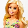 Barbie Fashionista ruhásszekrény babával