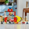 LEGO City: 60375 Tűzoltóállomás és tűzoltóautó