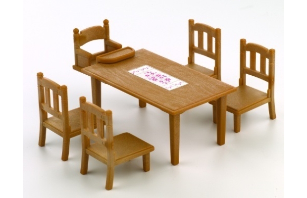 Sylvanian Étkező asztal székekkel