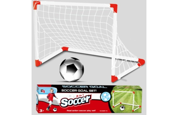 Műanyag focikapu készlet labdával és pumpával